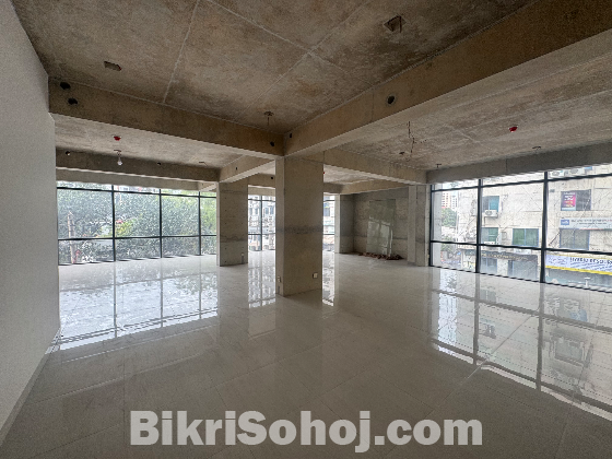 Commercial space 2000 SQFT for sale Uttara sector 3